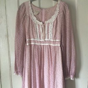 Pinky Gunne Sax Gown